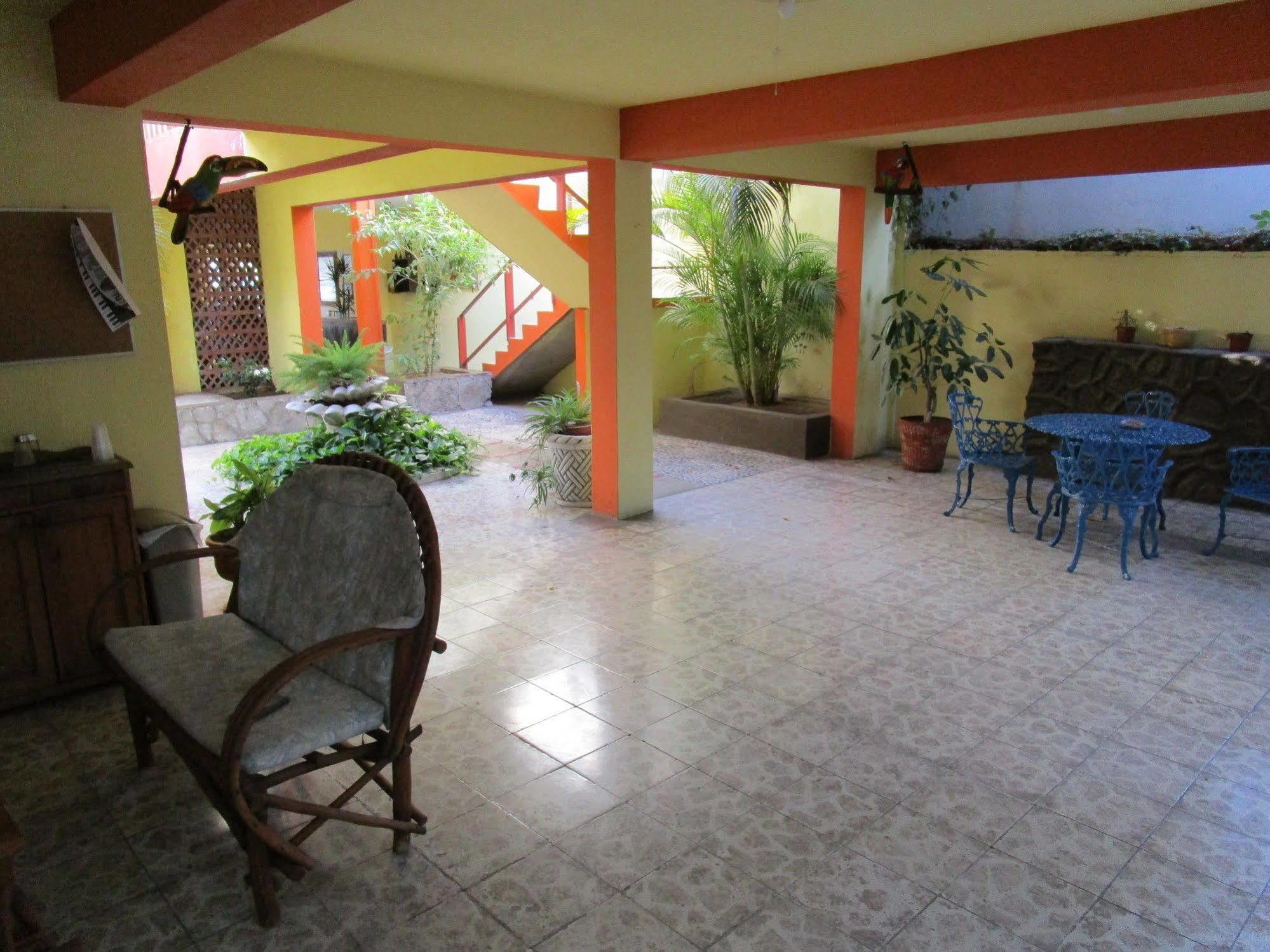 Hotel Lorimar La Paz Buitenkant foto
